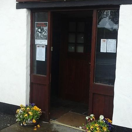 Long Acre Lodge Carlingford Exteriör bild